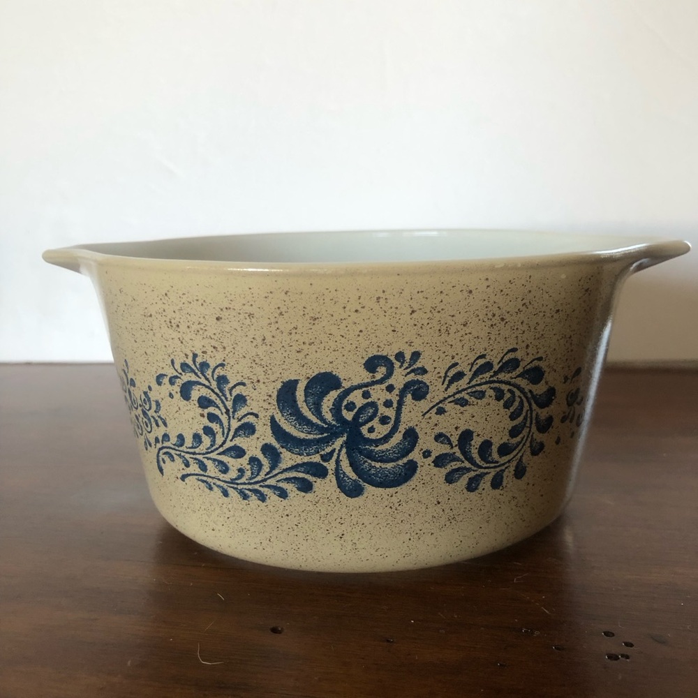 Vintage Pyrex Homestead Casserole Corning USA 1qt